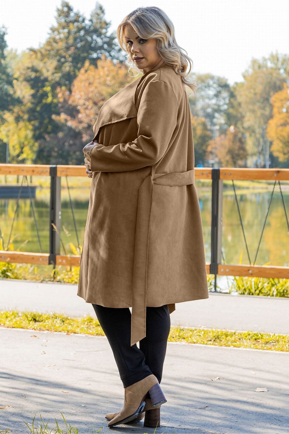 Cappotto plus size model 184903 Karko